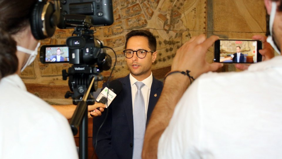 Il Segretario all'Industria Fabio Righi incontra il sindaco di Pesaro