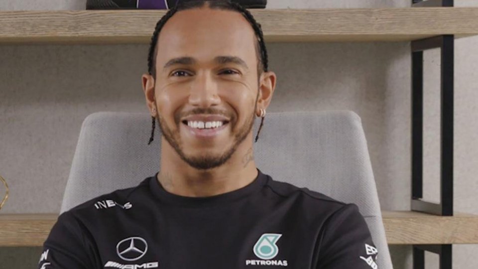 Lewis Hamilton positivo al coronavirus, salterà il GP del Bahrain