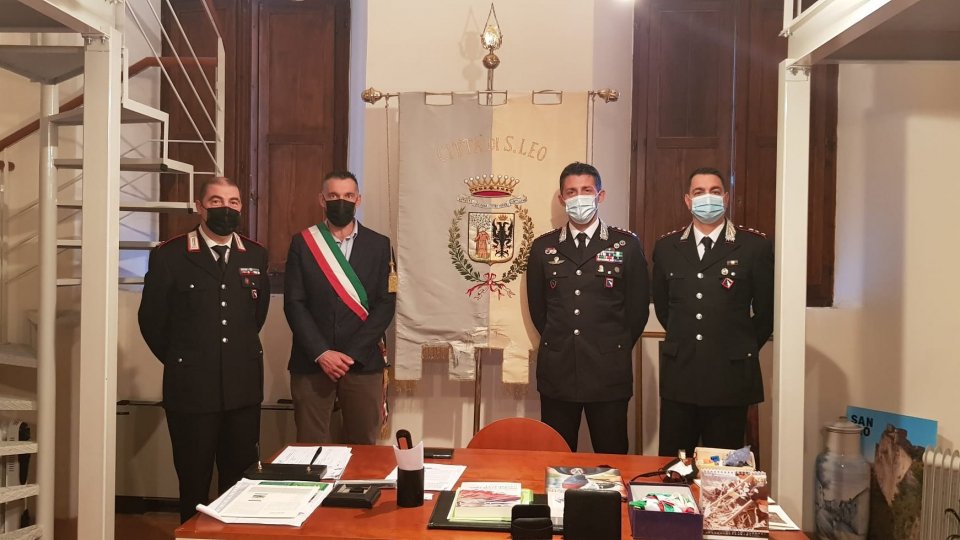 Il Colonnello Mario La Mura Comandante provinciale dei Carabinieri di Rimini  in visita al Comune di San Leo