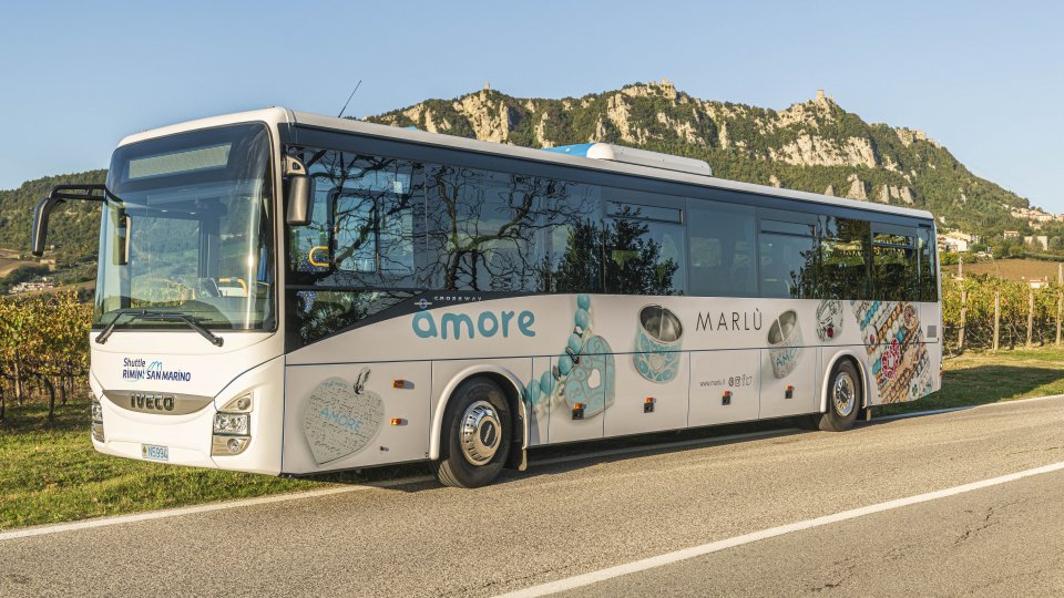 “Gruppo Bonelli Bus & Benedettini” rinnovano il loro collegamento quotidiano su gomma tra il Titano e la spiaggia di Rimini