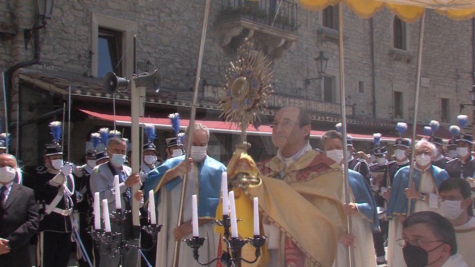 Corpus domini, festa nazionale a San Marino. Torna il corteo religioso