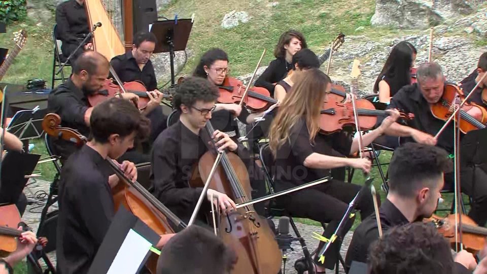Concerto di fine anno dell'IMS alla Cava dei Balestrieri: la festa della ripartenza in musica