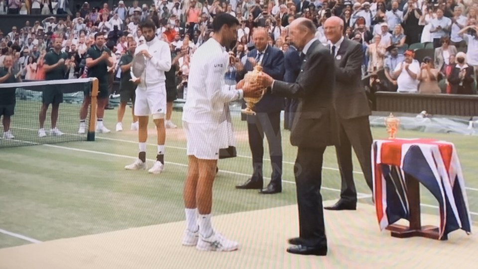 Wimbledon: un grande Berrettini non basta, vince Djokovic