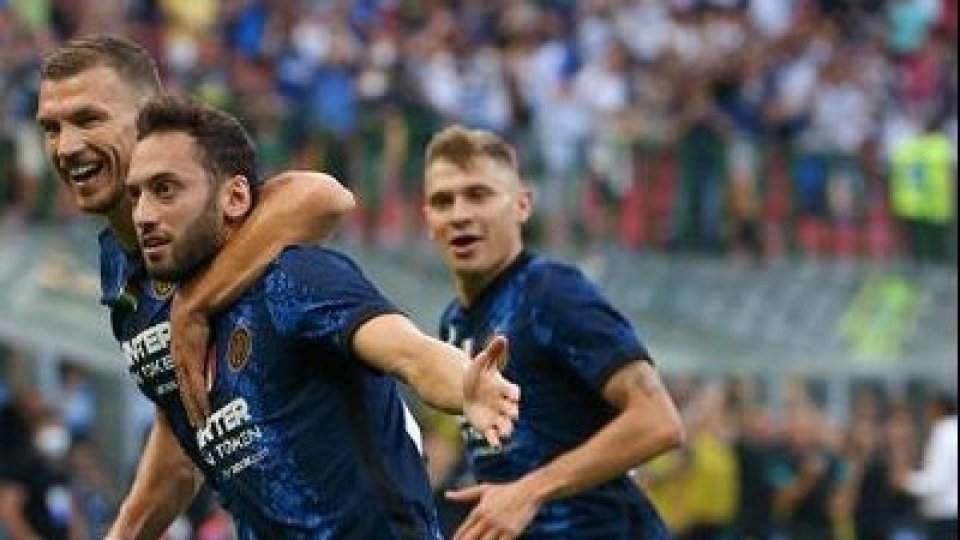 L'Inter inizia il campionato  rifilando 4 gol al Genoa
