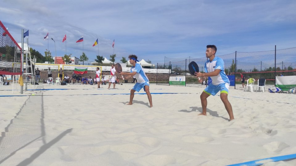 Beach Tennis: Colonna/Grandi ai quarti