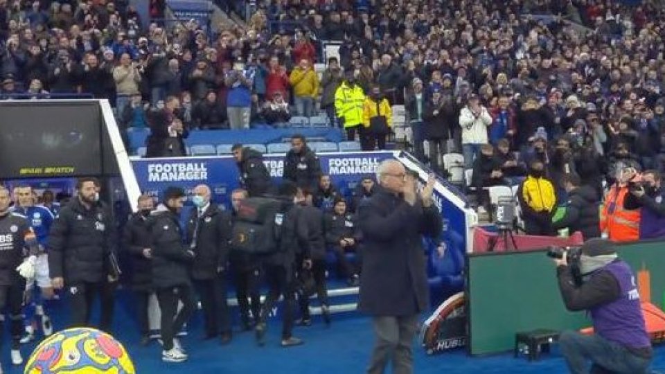 Tutti in piedi per Ranieri