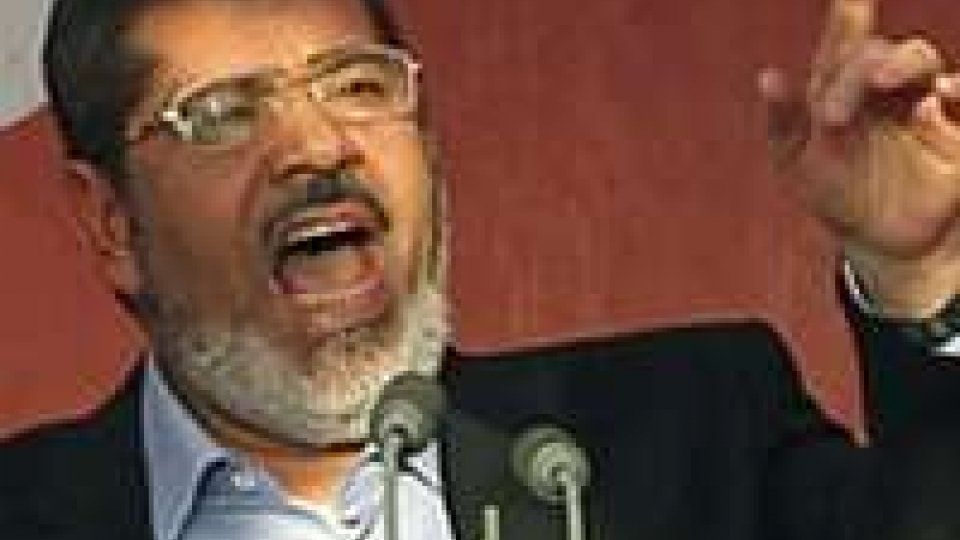 Egitto, Morsi in custodia cautelare.