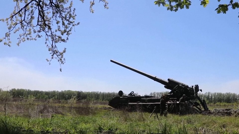 Ucraina: raid russi su Kiev. Anche il Regno Unito manda lanciarazzi da 80 km