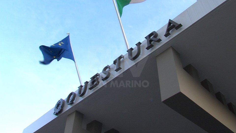 Rissa aggravata a Rimini: i tre arrestati distruggono anche le celle di sicurezza