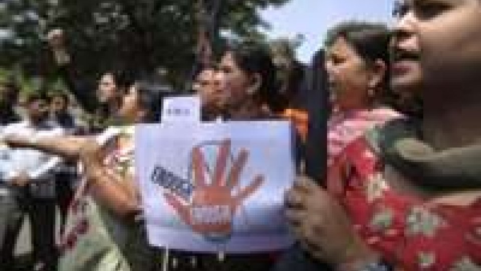 India: niente figlio maschio, uccide moglie e due bambine
