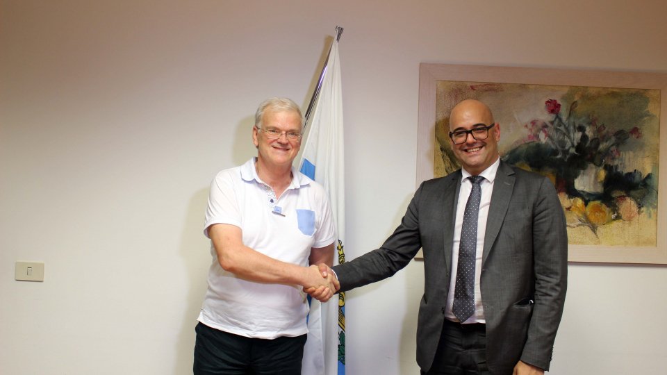 Firmata la convezione tra la Segreteria di Stato Sanità, l’Istituto Sicurezza Sociale e l’Associazione Parkinson San Marino