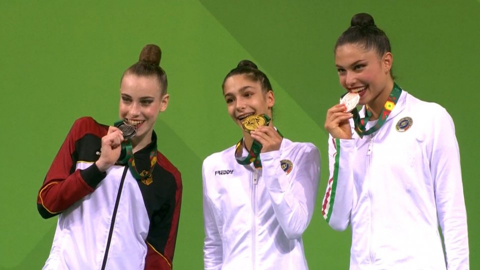 Doppio oro mondiale per Sofia Raffaeli, bronzo per Milena Baldassarri