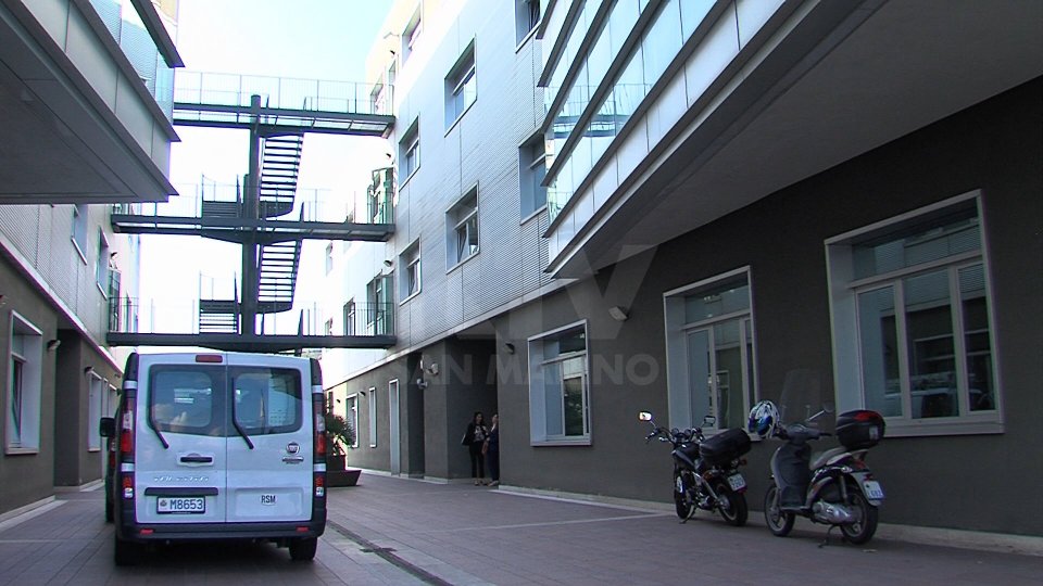 Centro Uffici Tavolucci: parcheggio interrato chiuso per installare sistema allontanamento piccioni