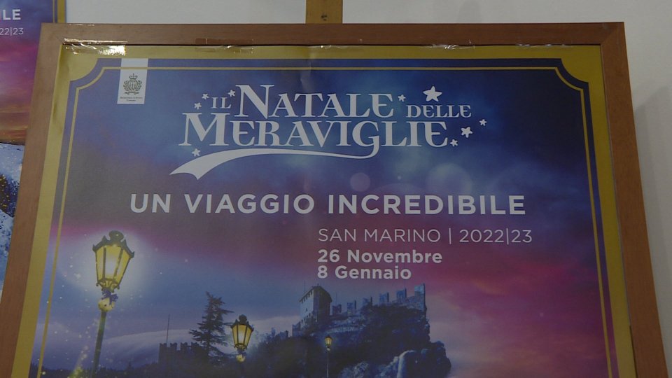 Un viaggio incredibile, il magico treno del Natale ferma a San Marino