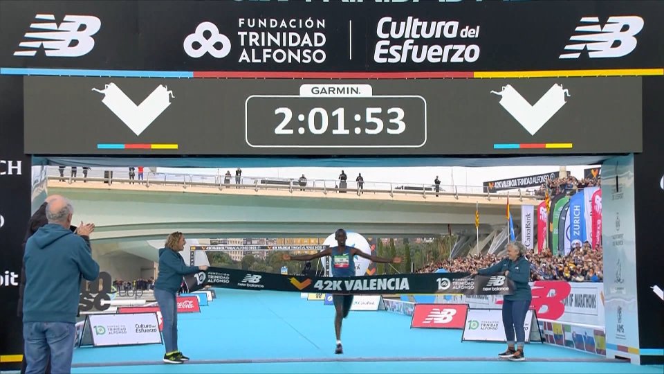 Maratona di Valencia: Kiptum e Beriso diventano il terzo uomo e la terza donna più veloci di sempre
