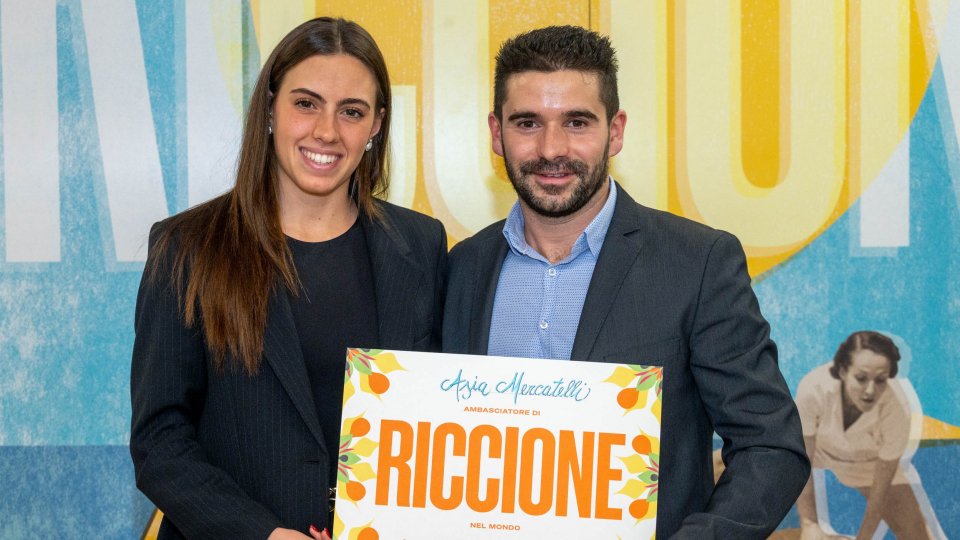 Ad Asia Mercatelli, vice campionessa di triathlon in Brasile, il riconoscimento di “ambasciatrice della città di Riccione nel mondo”