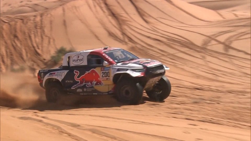 Dakar, tappa 6: Al-Attiyah vince e crollano le Audi, ok Luciano Benavides nelle moto