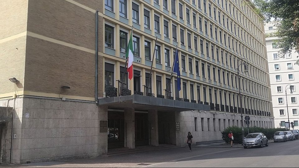 Sede centrale della Corte dei Conti in Viale Giuseppe Mazzini a Roma. @Carlo Dani (Foto Wikipedia - Licenza creative commons)