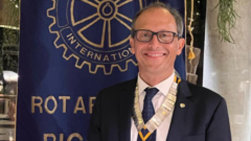 Rotary Club Riccione Cattolica celebra il "Passaggio del collare (della Campana)" con il nuovo Presidente Stefano Bizzocchi