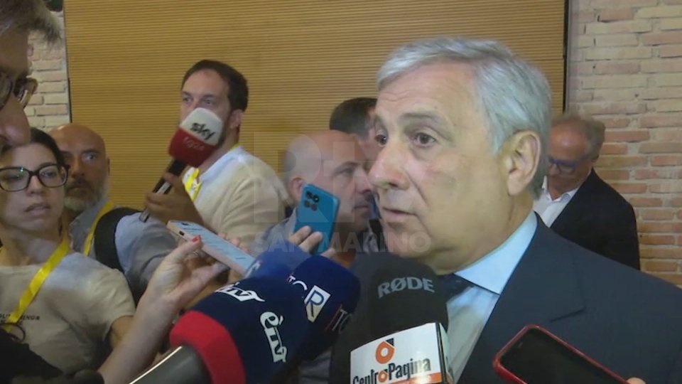 L'intervista ad Antonio Tajani (Ministro per gli Affari Esteri)
