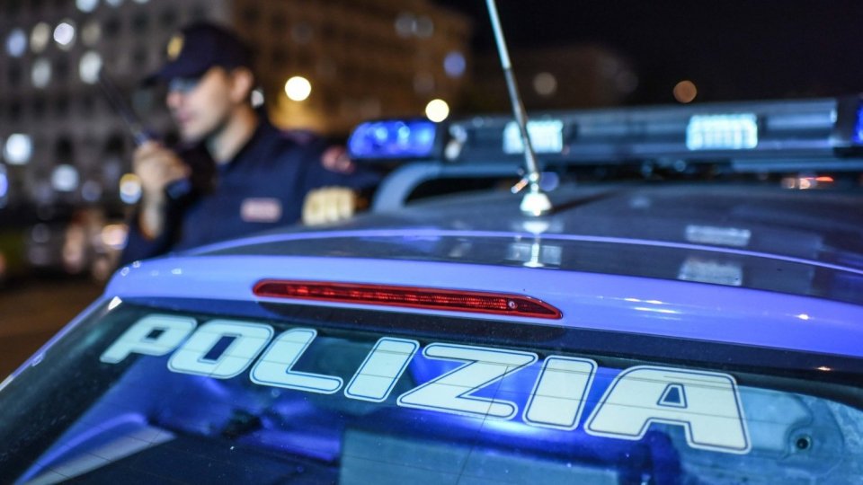Maltratta e vessa i genitori, arrestata 31enne a Rimini