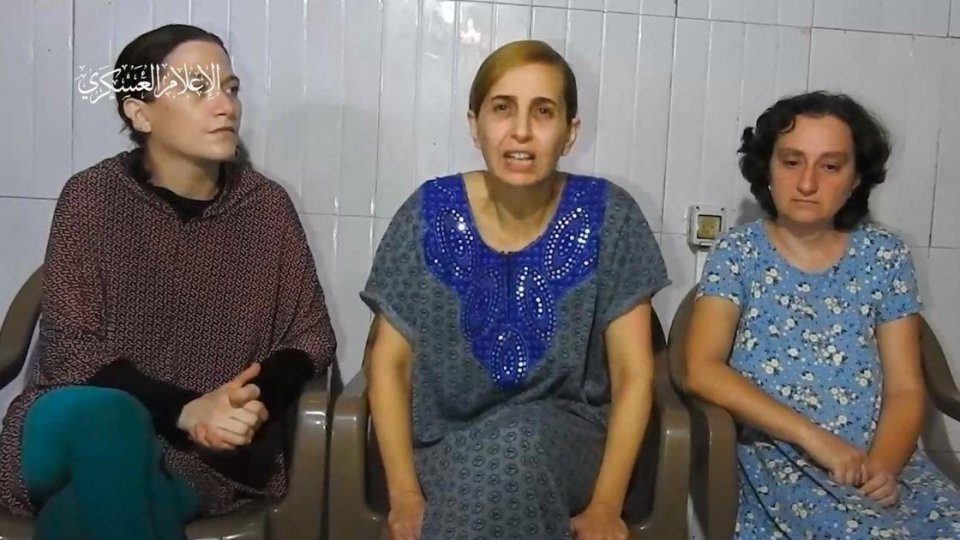 Tre donne ostaggio accusano Netanyahu: “Paghiamo il tuo fallimento”