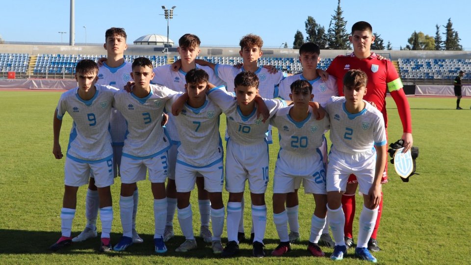 San Marino Under 15 che ha debuttato contro Cipro al Torneo di Sviluppo della UEFA (foto: Cyprus Football Association)