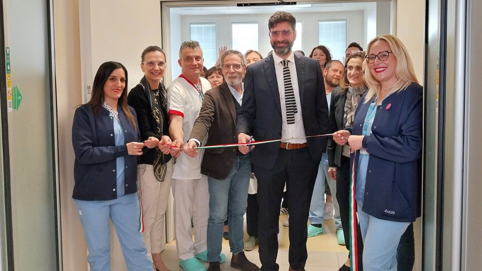 Inaugurate le nuove centrale di sterilizzazione e sala dialisi all’ospedale di Rimini: “Così miglioriamo ancora e umanizziamo la qualità dell’assistenza”
