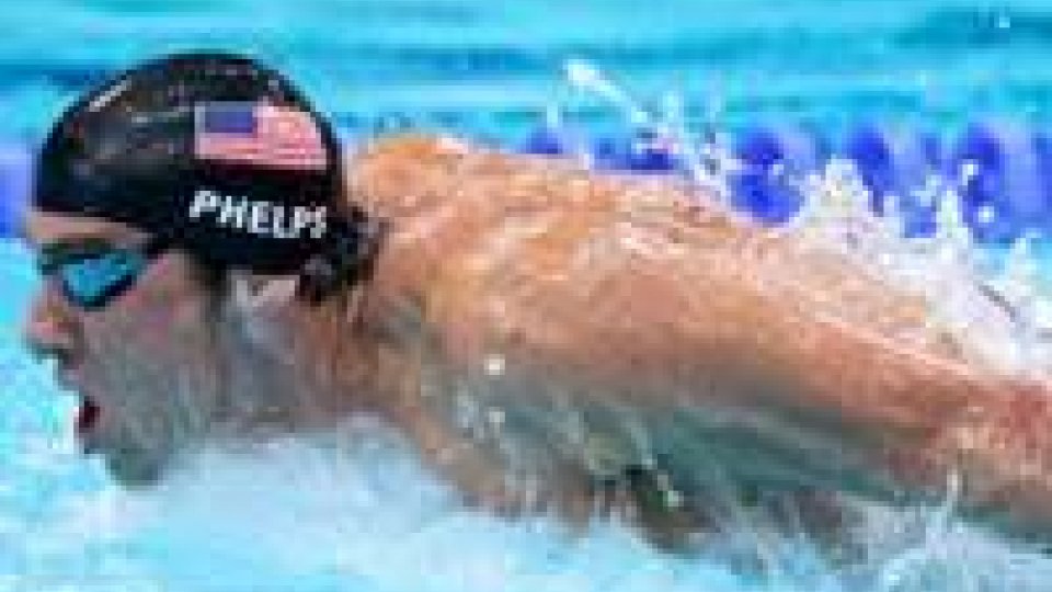 Nuoto: Phelps torna a gareggiare ed è 2/0 nei 100 farfalla
