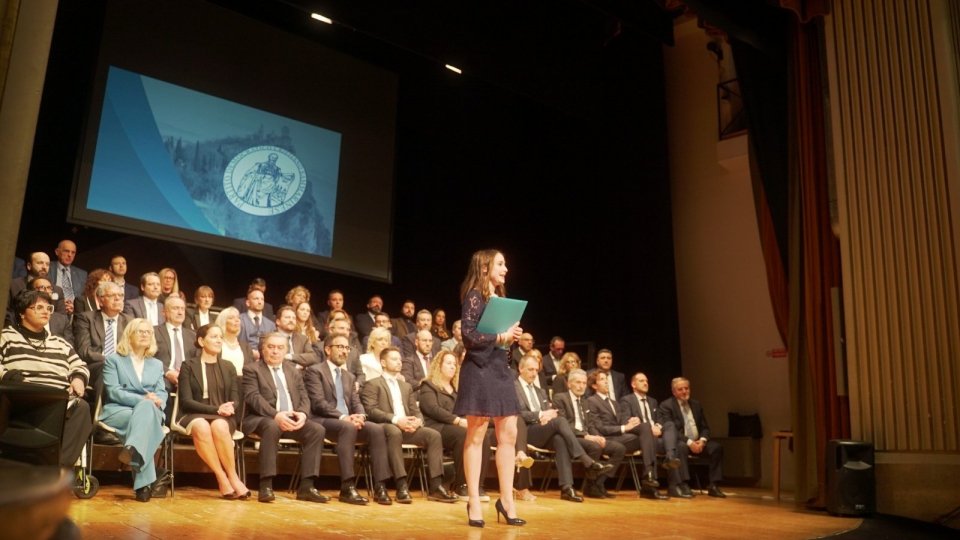 Grande successo per l'apertura della campagna elettorale del PDCS: politica e spettacolo al Teatro Titano