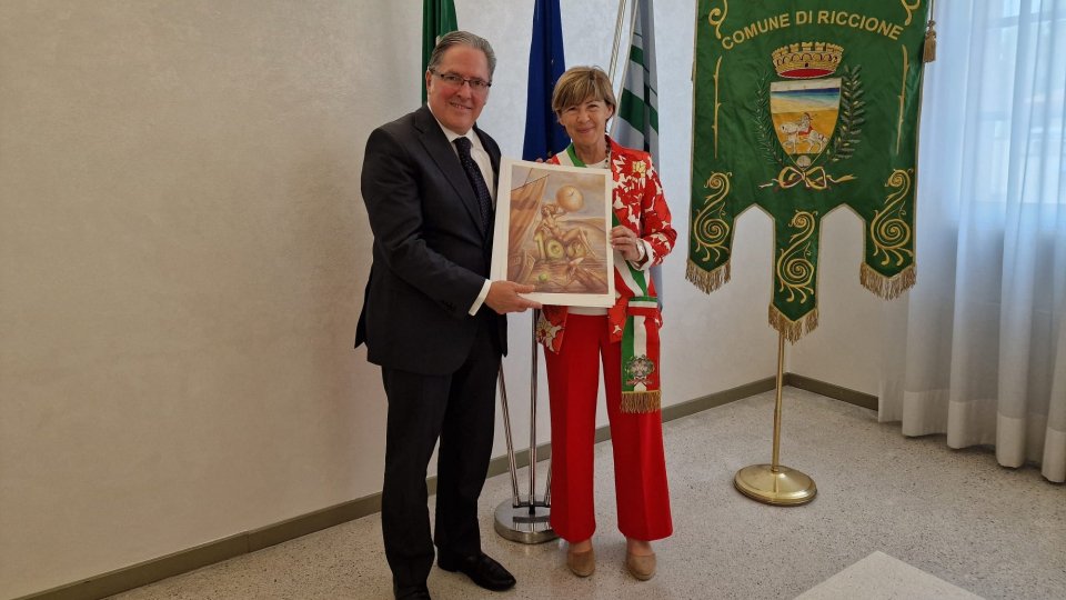 L’ambasciatore d’Italia a San Marino Fabrizio Colaceci ha fatto visita alla sindaca di Riccione Daniela Angelini