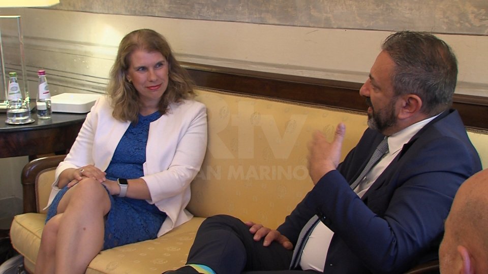 Nel video, le interviste all'Ambasciatore UE presso San Marino, Alexandra Valkenburg e al Segretario per gli Affari Esteri, Luca Beccari