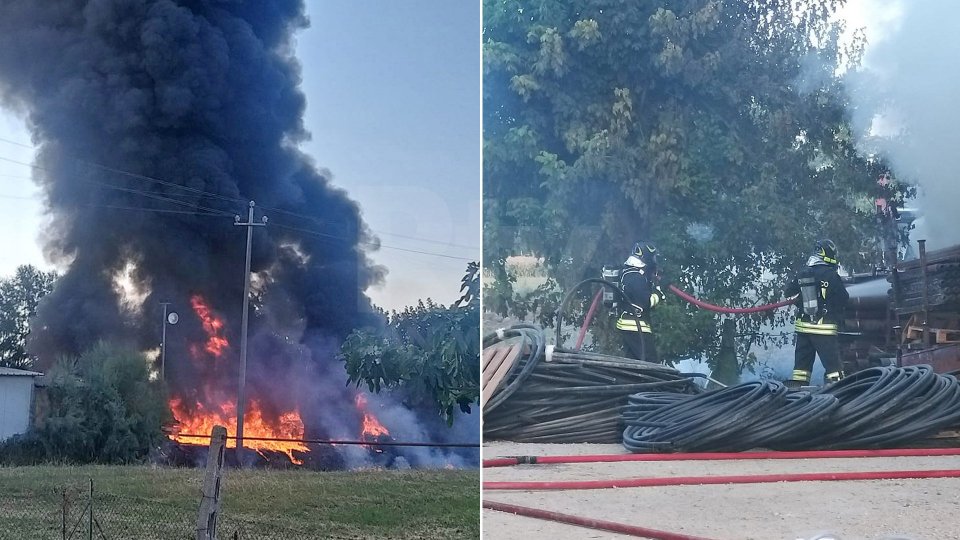 Cesenatico, in fiamme mezzi meccanici nella frazione di Sala