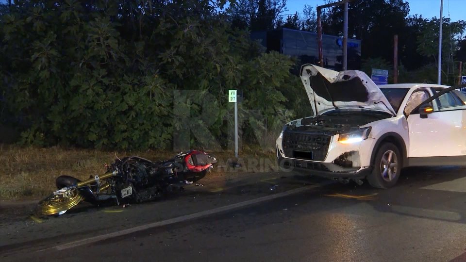 Mortale Misano: ancora in pericolo di vita la 19enne sbalzata sull'asfalto