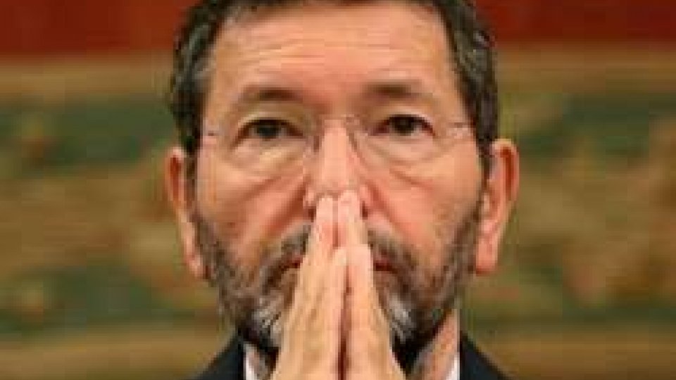 Roma: il sindaco Ignazio Marino si è dimessoDimissioni Marino: le voci della piazza