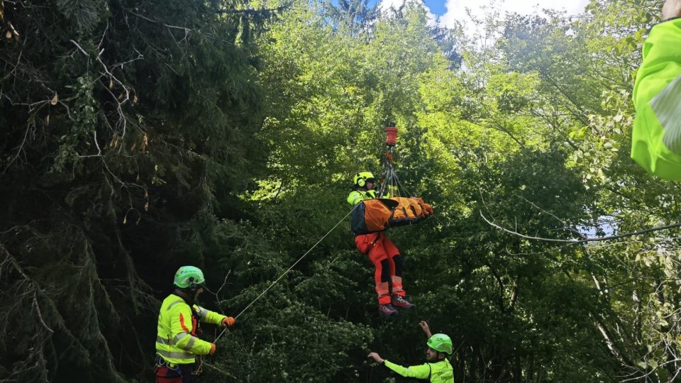 @Soccorso alpino e speleologico Emilia Romagna CNSAS