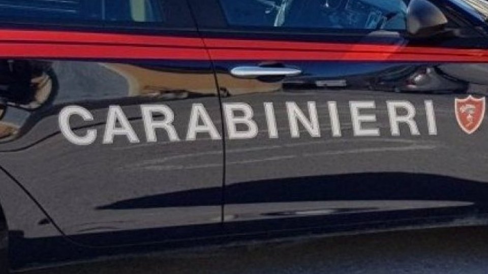 Selfie sugli argini dei fiumi in piena: intervengono i Carabinieri