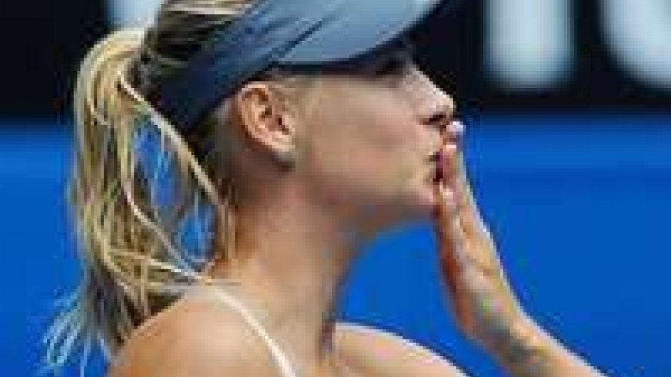 Fed Cup: la Sharapova rinuncia alla finale con l'Italia
