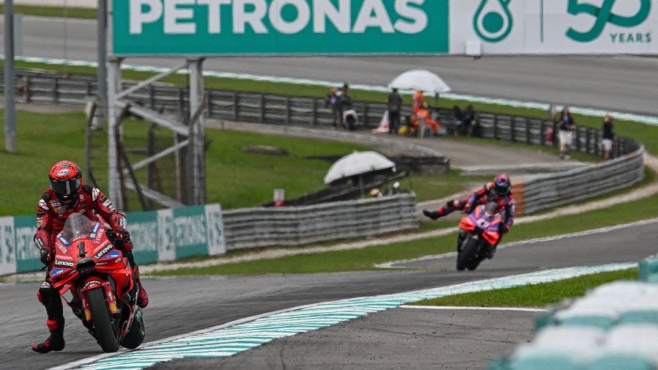 GP Malesia: vince Bagnaia su Martin