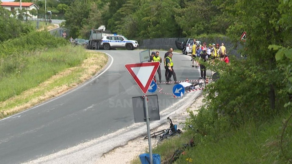 Travolse e uccise una cicloturista francese: patteggia il camionista