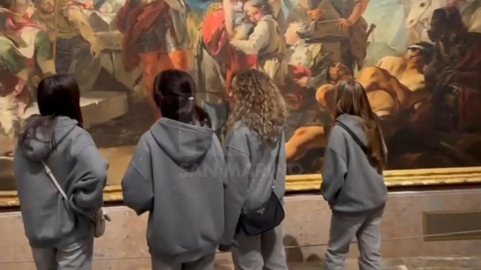 Le Idols SM al Museo del Prado a Madrid