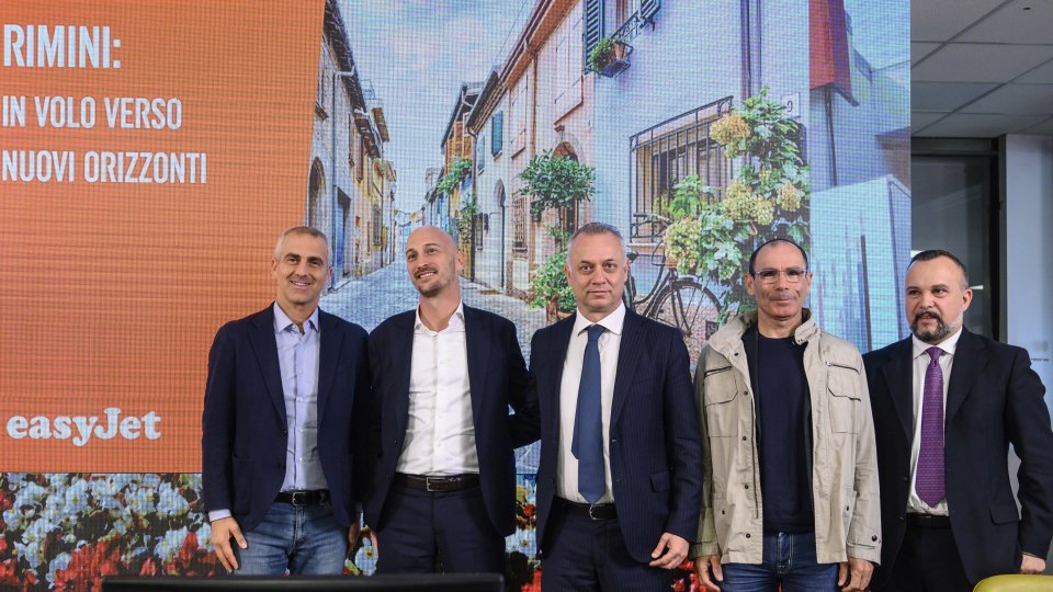 EasyJet annuncia l'avvio delle operazioni dall'aeroporto di Rimini e San  Marino Federico Fellini