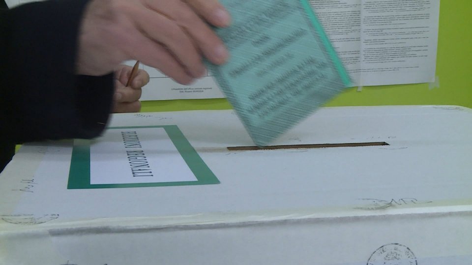 Regionali Emilia-Romagna: alle 12 affluenza all'11,57%