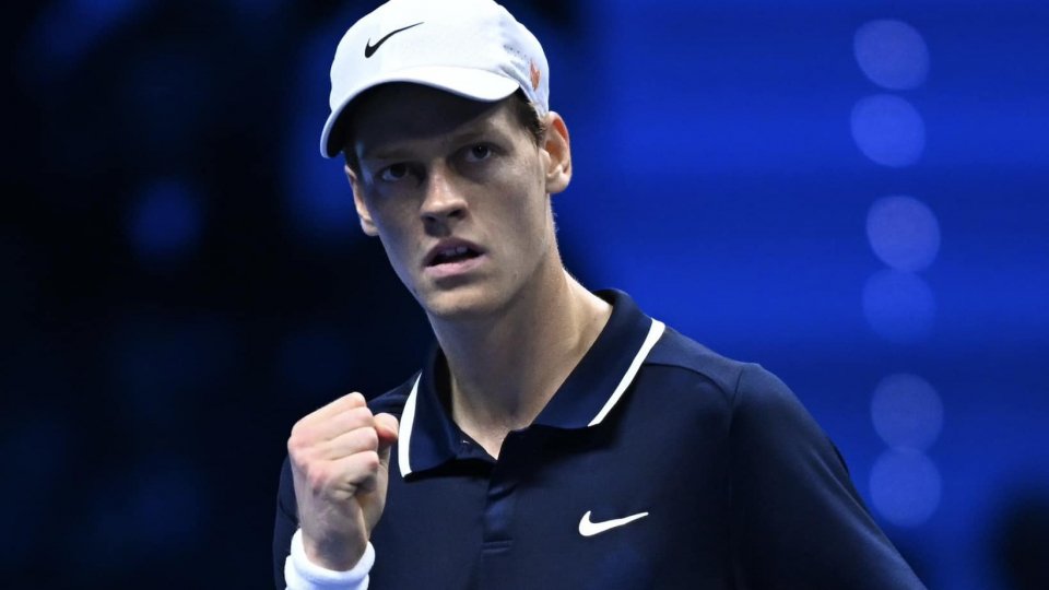 Jannik Sinner vince le ATP Finals, Fritz battuto 6-4 6-4