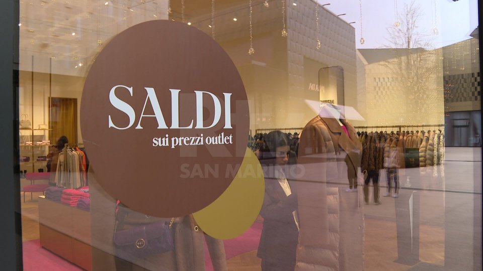 Saldi al via: già partiti a San Marino, da oggi in Italia, il 4 in Emilia Romagna e Marche