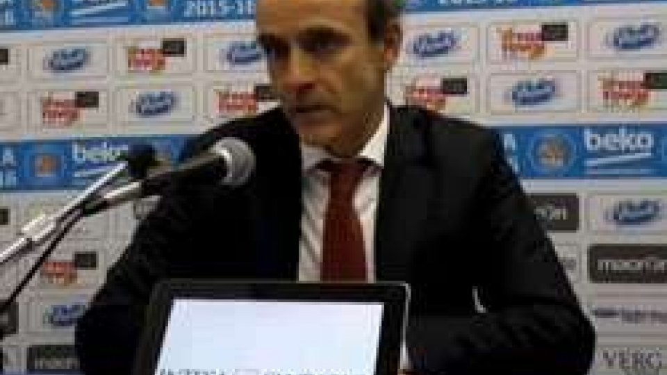 Riccardo PaoliniVL Pesaro, coach Paolini: "Non piangiamoci addosso, ripartiamo dagli errori commessi"