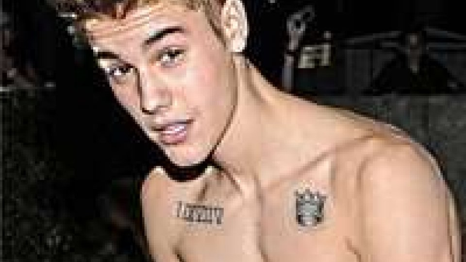 Musica :Justin Bieber arrestato per guida in stato d'ebbrezza