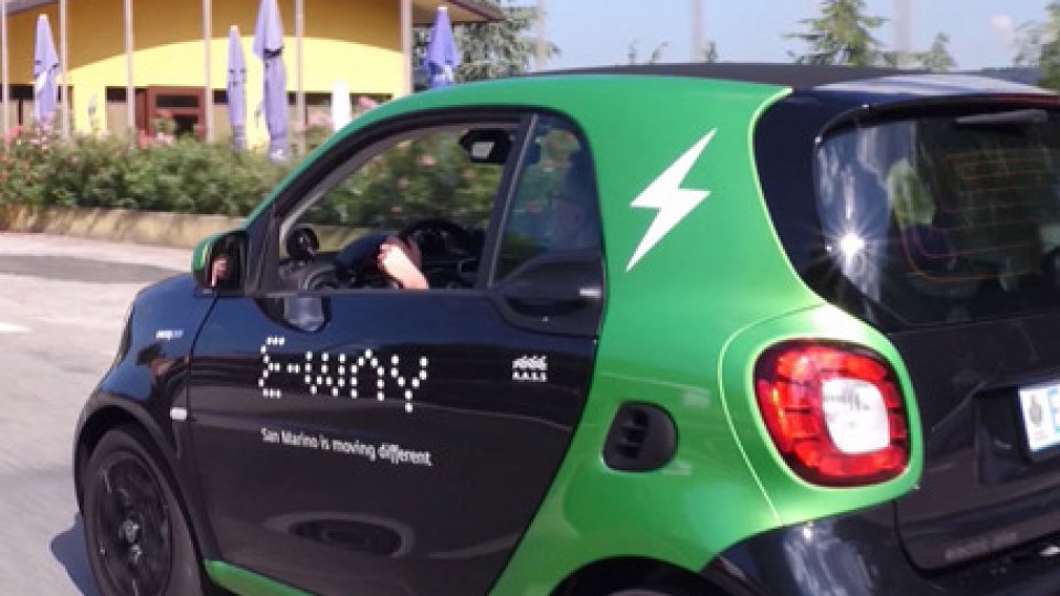 Auto elettrica E-WaySmart Mobility Forum: come cambierà il modo di spostarsi e viaggiare