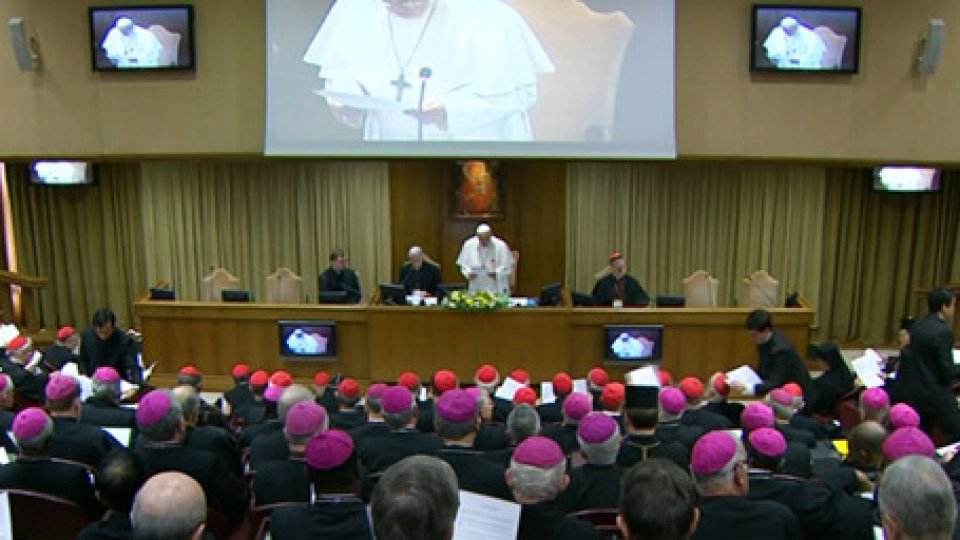 Convegno dedicato alla protezione dei minori nella ChiesaAbusi sessuali sui minori, Papa Francesco chiede "misure concrete, non semplici condanne"