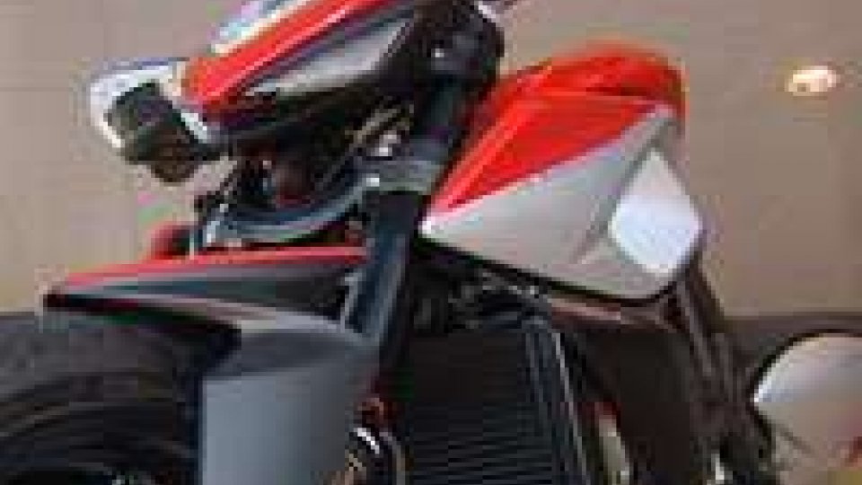 MV Agusta Rivale è la moto più bella del salone dell’EicmaMV Agusta Rivale è la moto più bella del salone dell’Eicma